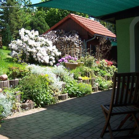 Ferienwohnung "An Der St. Ludmila" Crostwitz Extérieur photo