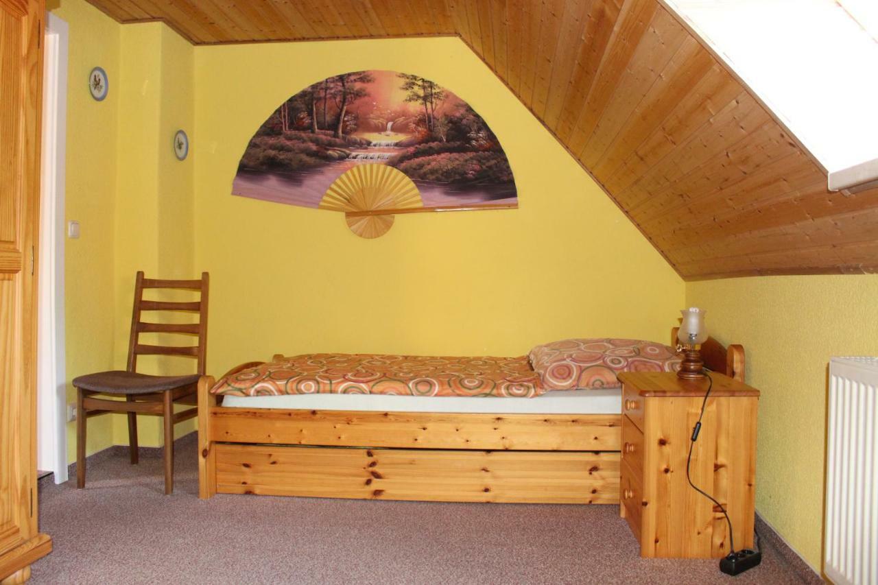 Ferienwohnung "An Der St. Ludmila" Crostwitz Extérieur photo