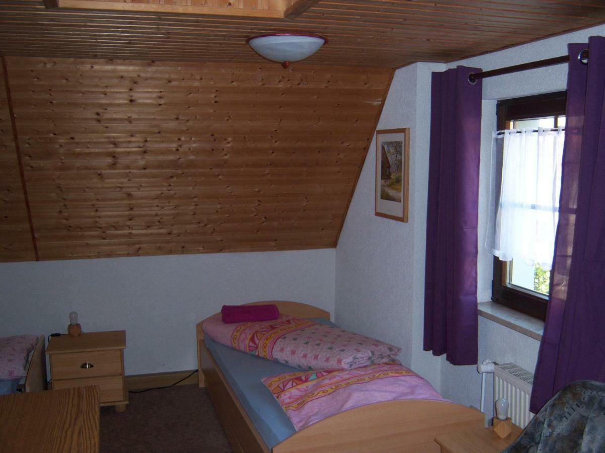 Ferienwohnung "An Der St. Ludmila" Crostwitz Extérieur photo
